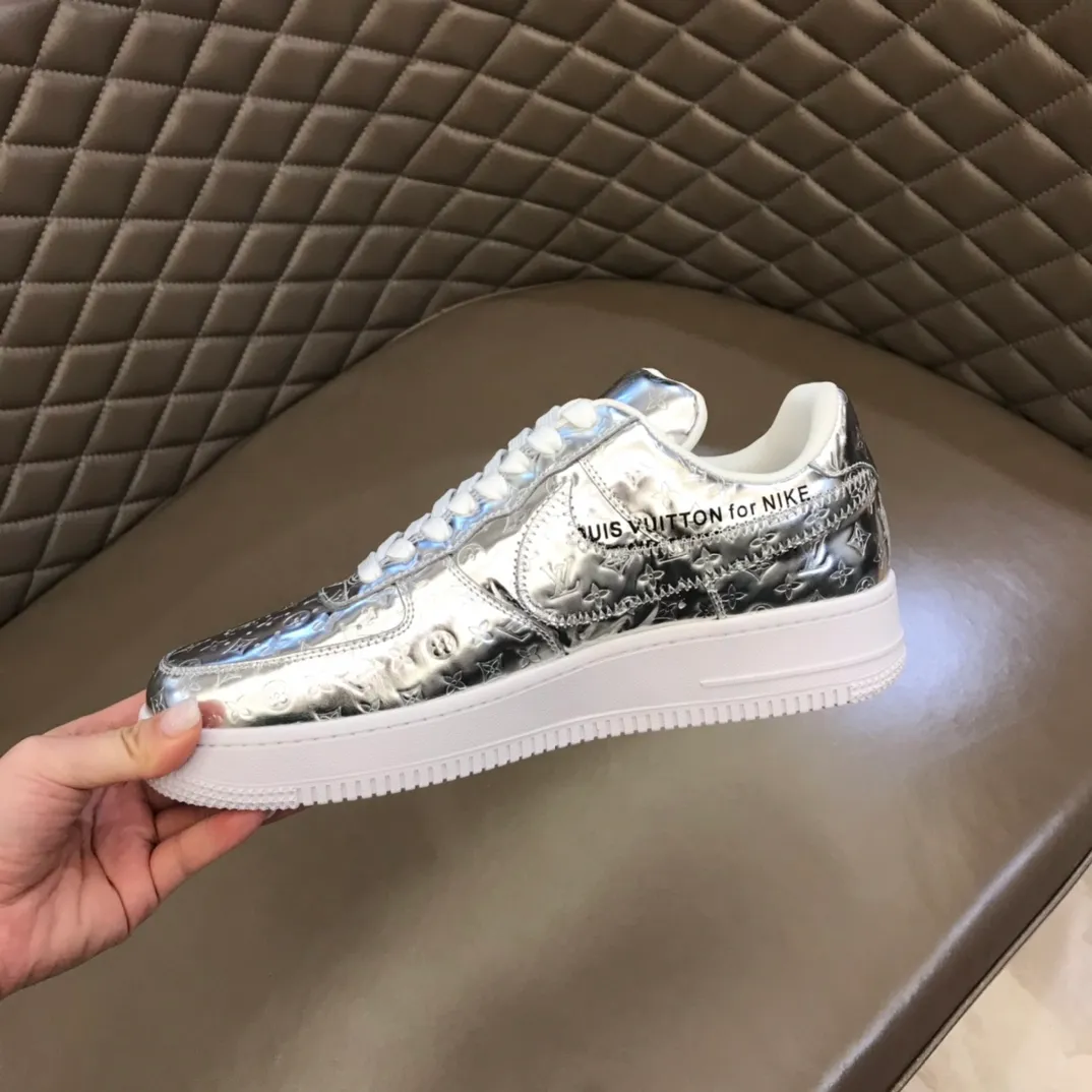 Men's shoes 💰p440 "*OUIS *UITTO*" x OFF-WHITE x Nike tripartite collaboration! Trendy and cool men's casual sports shoes with unrivaled color matching. The design idea basically continues the style of THE TEN. The Swoosh line and tongue label have a very familiar visual effect and are both fashionable and trendy! A must-have for fashionistas! The effect on your feet is absolutely stunning! Size: 38-45